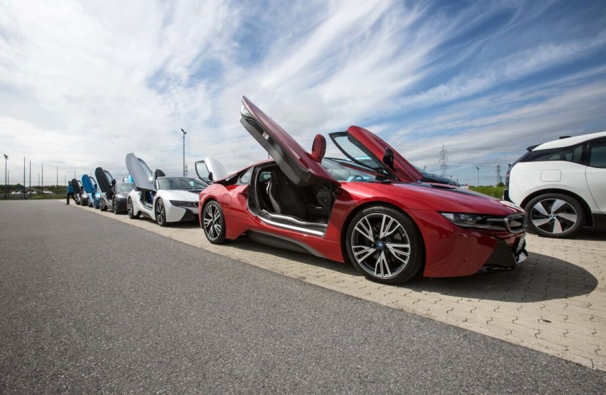 VIDEO+FOTO Test drive cu toată gama de electrice a celor de la BMW » Adrenalină la priză: i8 și i3 pe circuit