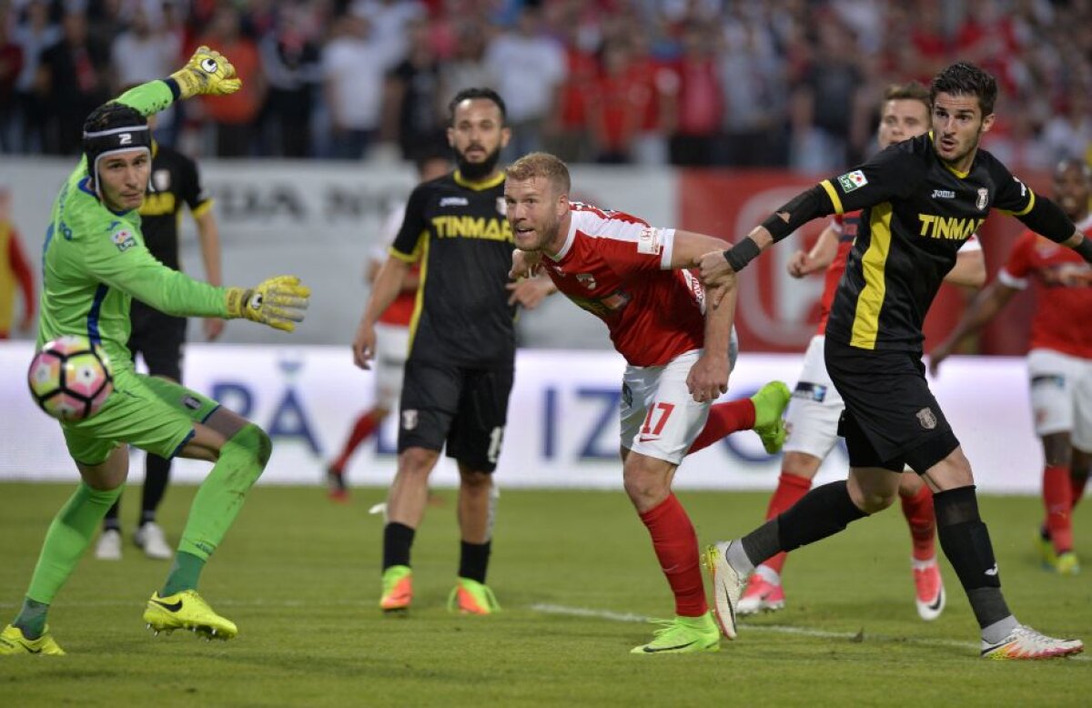 VIDEO + FOTO Atât despre fotbal, URMEAZĂ SCANDALUL! Viitorul e campioana României, dar FCSB jură răzbunare la TAS!  Totul despre cele 3 meciuri DECISIVE