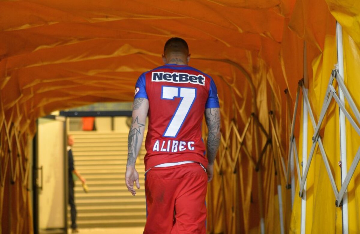 GALERIE FOTO Așa se trăiește lupta la titlu! 15  de imagini din cele trei finale care au stabilit campioana 