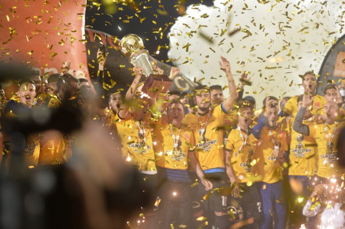 GALERIE FOTO + VIDEO Regele României! Hagi și jucătorii de la Viitorul au făcut show pe teren după ce au câștigat campionatul