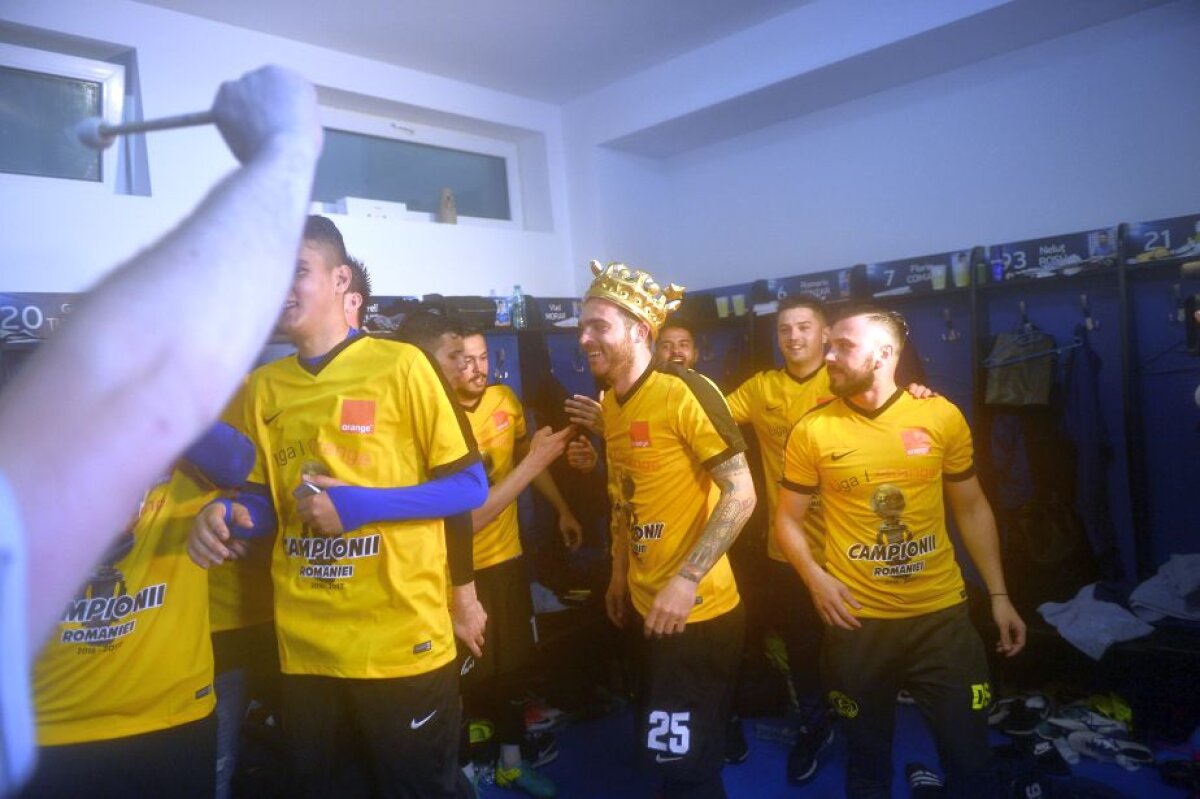 GALERIE FOTO + VIDEO Regele României! Hagi și jucătorii de la Viitorul au făcut show pe teren după ce au câștigat campionatul