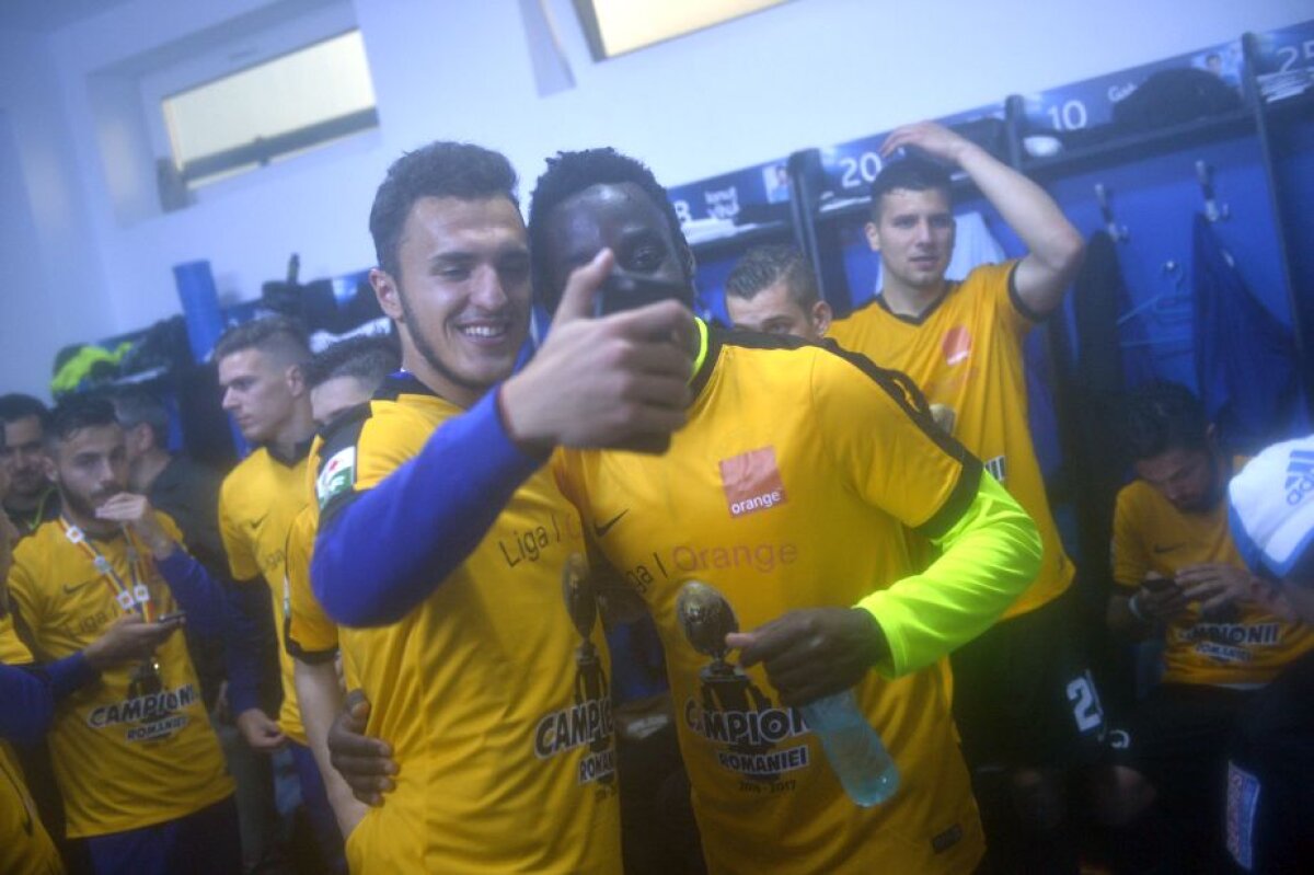 GALERIE FOTO + VIDEO Regele României! Hagi și jucătorii de la Viitorul au făcut show pe teren după ce au câștigat campionatul