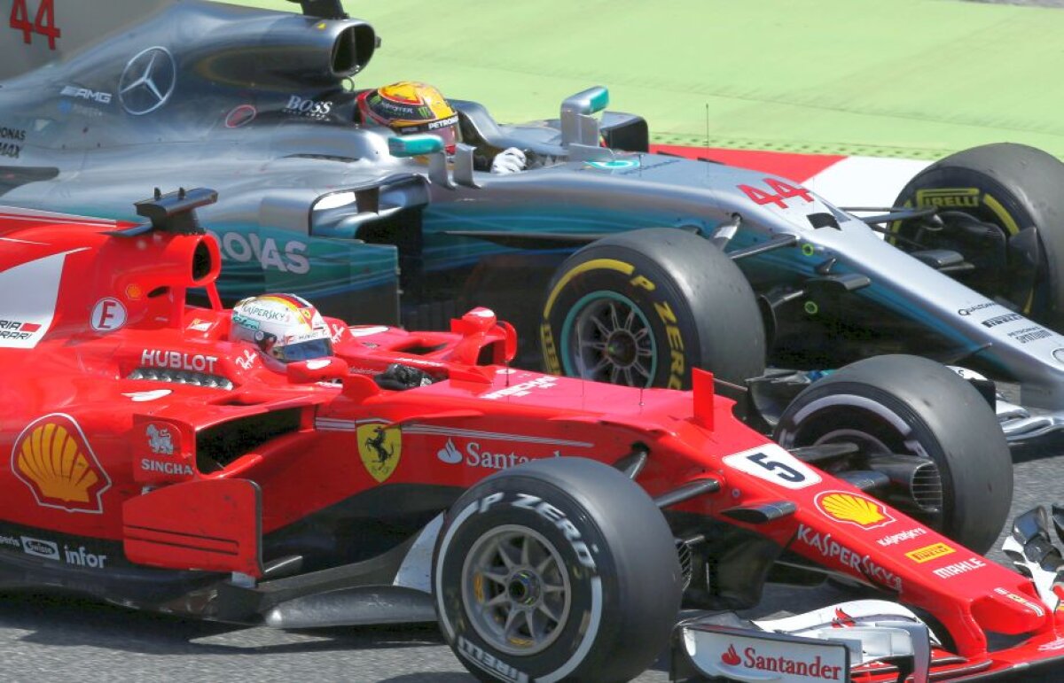 FOTO Spectacol în MP al Spaniei » Hamilton triumfă după un duel la limită cu Vettel! Cum arată clasamentul