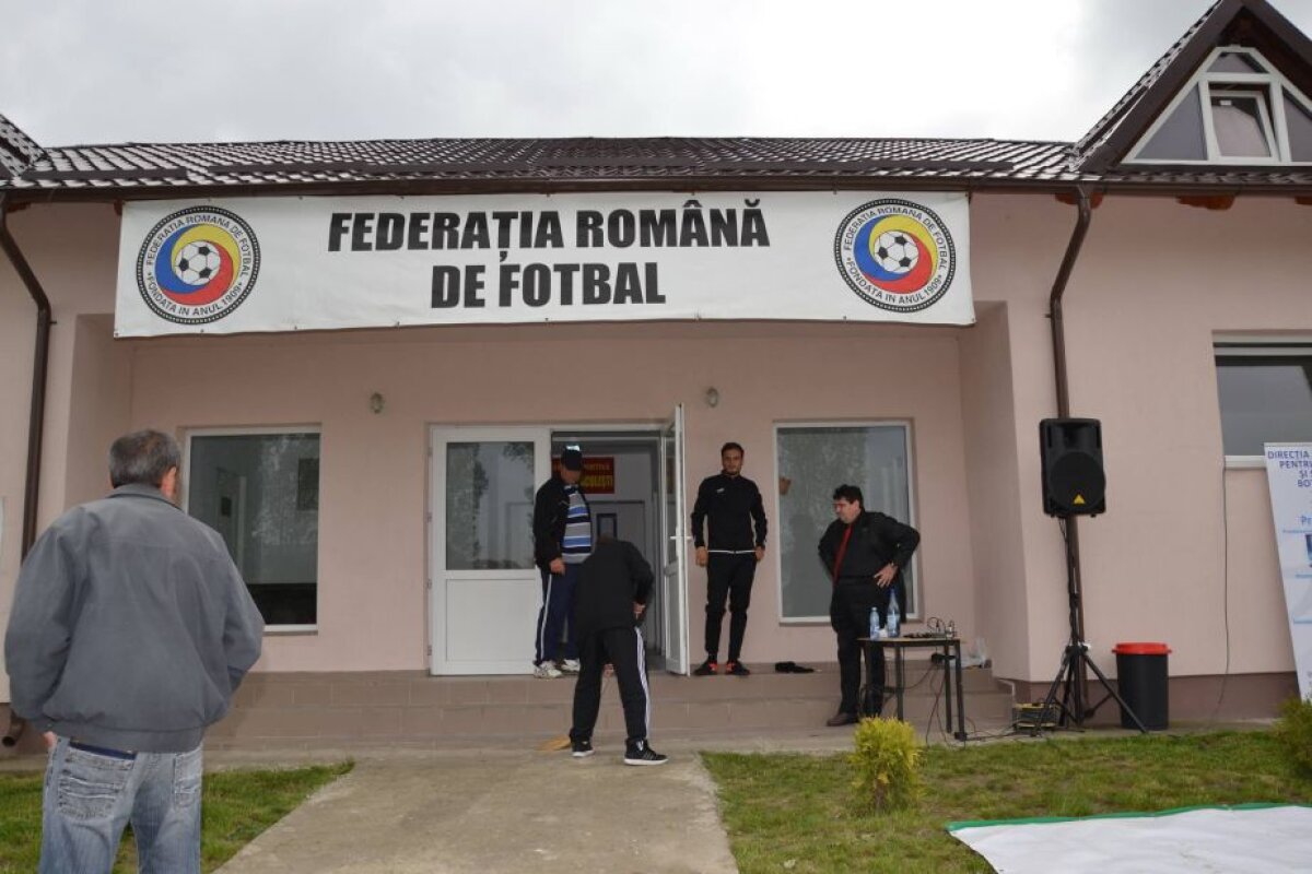 Burleanu, la țară în zi de titlu! În cea mai încinsă zi a fotbalului românesc din ultimii ani, președintele FRF a văzut meciuri de juniori la Văculești, Botoșani