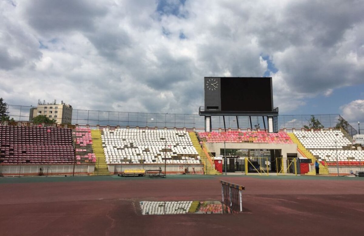 GALERIE FOTO » Dinamoviștii n-au mai așteptat demolarea! Și-au luat singuri suvenirurile