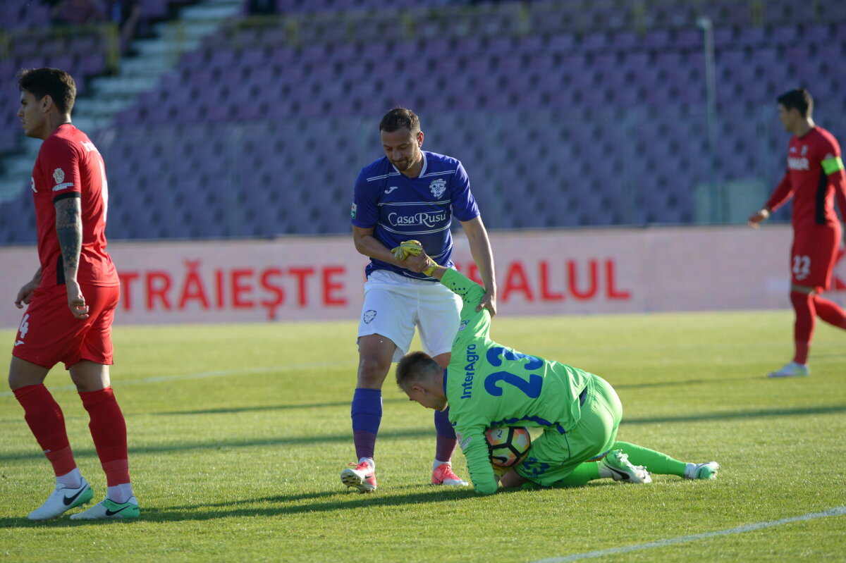 VIDEO+FOTO » Astra e prima finalistă a Cupei României » Timișoara a jucat cu rezervele și a fost învinsă categoric