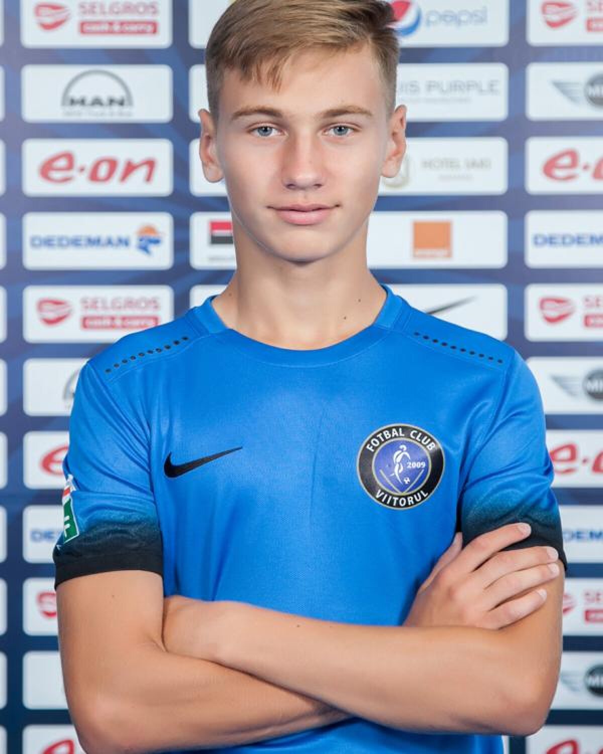 EXCLUSIV Hagi anunță prima lovitură pentru sezonul viitor: "Va fi peste Popescu și Belodedici!"