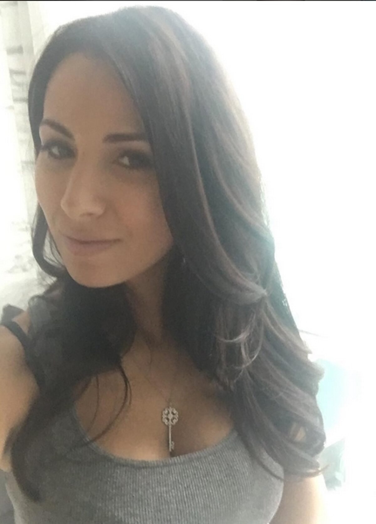 FOTO Specialistă în relații internaționale :) Căpitanul lui Dinamo Kiev are o soție aparte