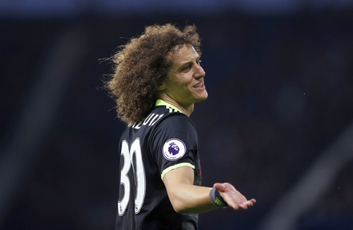 Gest inedit al lui David Luiz » Cadouri de 1 milion de lire pentru colegii de la Chelsea după ce au câștigat titlul