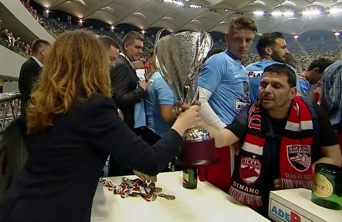 VIDEO Primul trofeu în sărăcie » Dinamo a câștigat un trofeu după 5 ani de secetă: 2-0 cu ACS Poli. Nemec a fost omul finalei