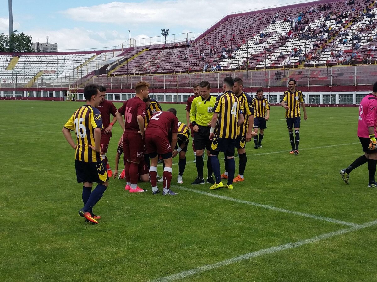 FOTO AFC Rapid a promovat în Liga a 4-a după o victorie lejeră în fața fiilor lui Ilie Stan și Anghel Iordănescu 