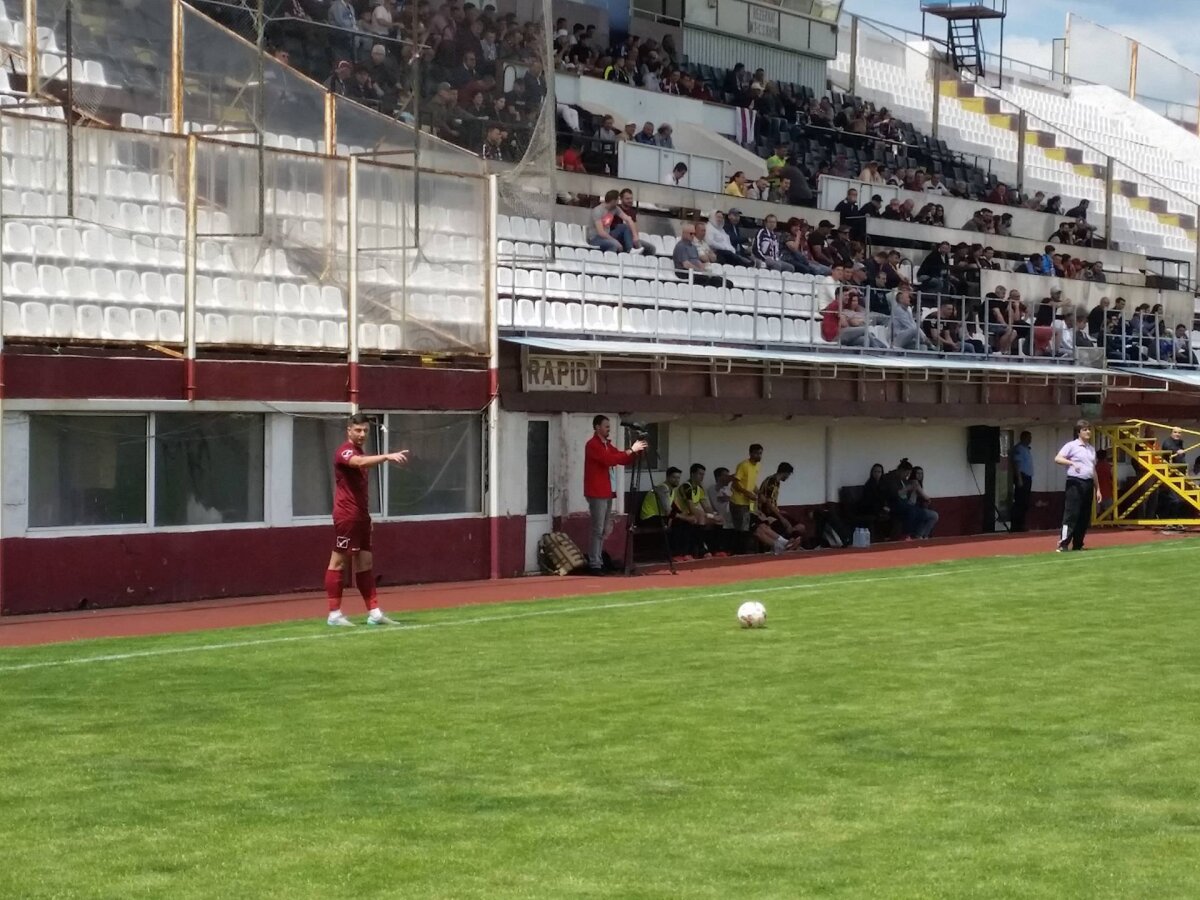 FOTO AFC Rapid a promovat în Liga a 4-a după o victorie lejeră în fața fiilor lui Ilie Stan și Anghel Iordănescu 