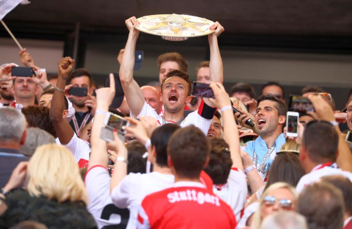 GALERIE FOTO Stuttgart s-a întors în Bundesliga după un singur sezon de "exil' » Imagini superbe cu bucuria fanilor și a jucătorilor