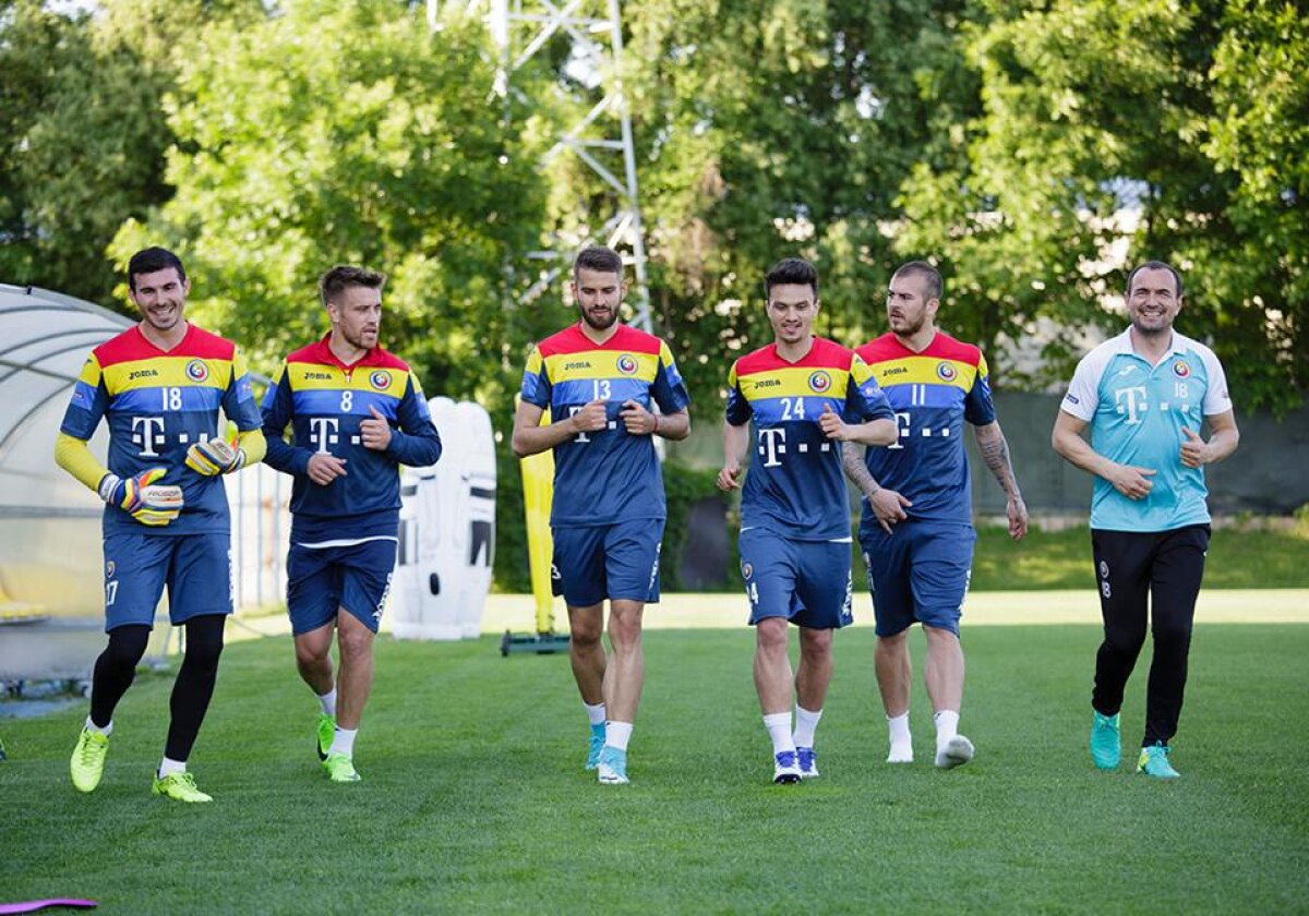 FOTO 5 "tricolori" au ajuns la Mogoșoaia pentru "dubla" cu Polonia și Chile