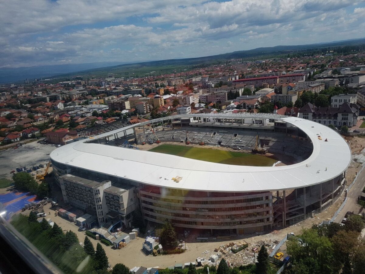 FOTO 80% gata! Construcția arenei din Tg. Jiu a intrat pe ultima sută de metri: va fi dată în folosință în toamnă