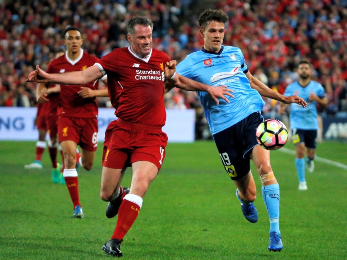 VIDEO+FOTO 75.000 de fani au creat spectacol la aniversarea lui Liverpool de la Sydney » Gerrard, Carragher și McManaman, din nou în tricoul "cormoranilor"