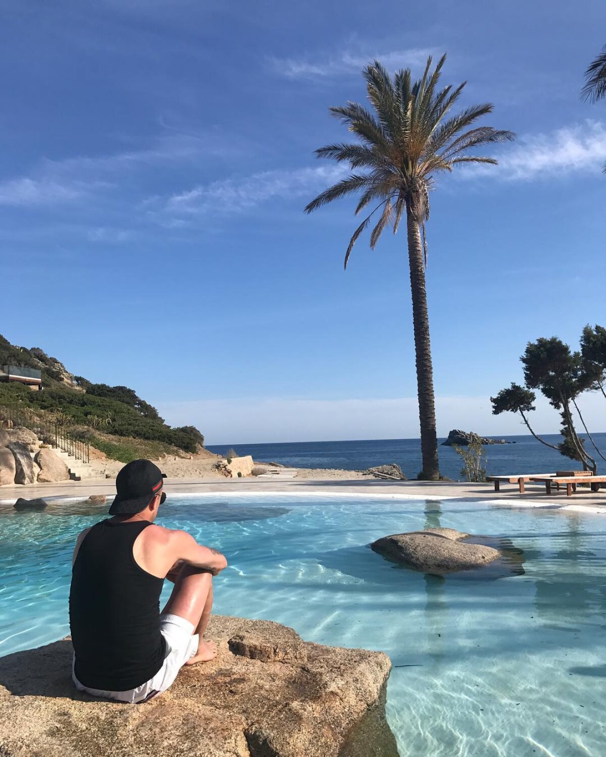 FOTO Robert Lewandowski se relaxează în Italia înaintea duelului cu ”tricolorii”