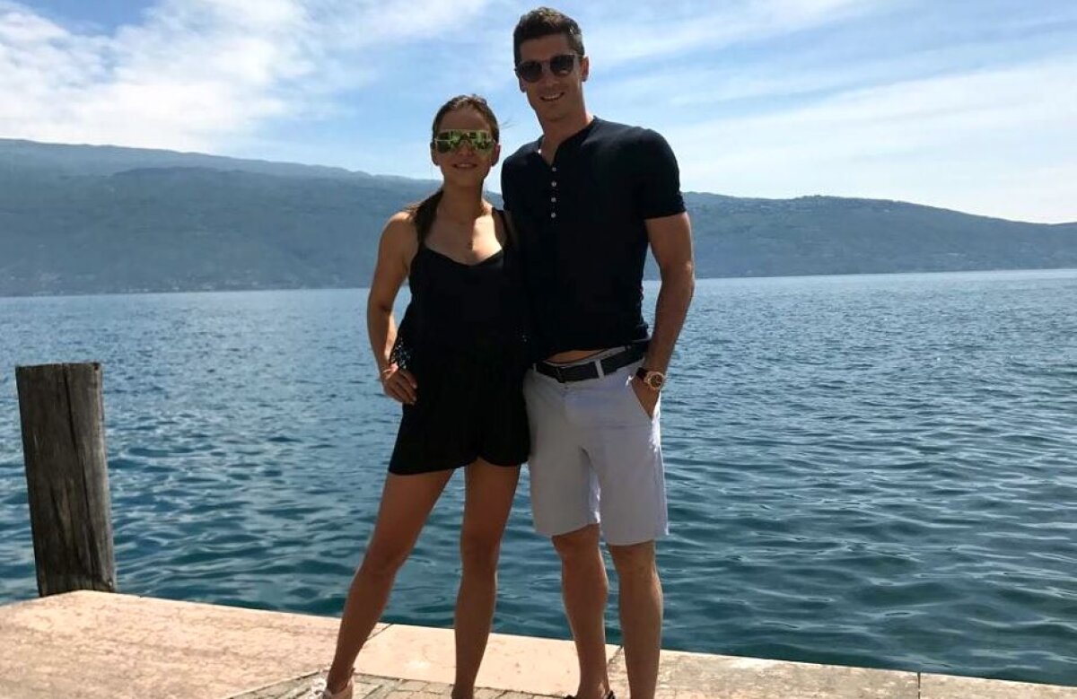 FOTO Robert Lewandowski se relaxează în Italia înaintea duelului cu ”tricolorii”