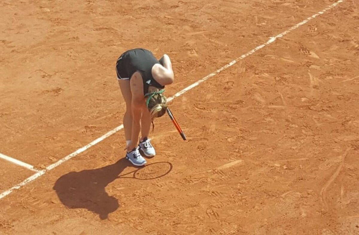 GALERIE FOTO Momente de îngrijorare la antrenamentul de azi al Simonei » Ce s-a întâmplat cu românca