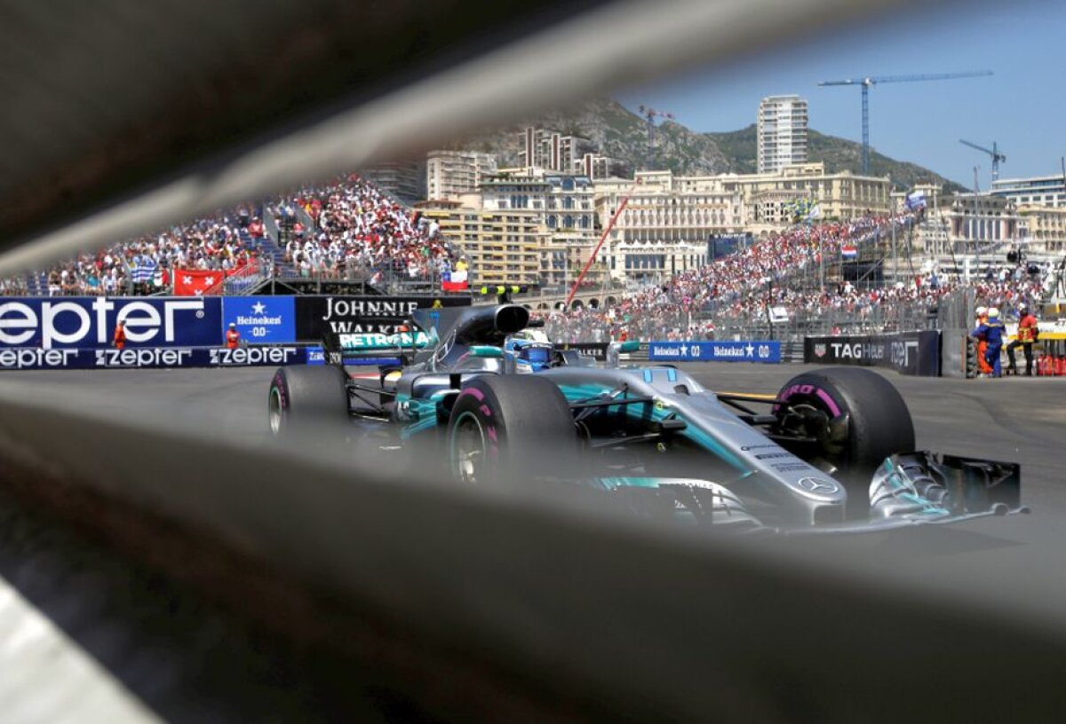 GALERIE FOTO + VIDEO Vettel, a treia victorie în acest sezon! Ferrari a făcut dubla + Hamilton nu a prins podiumul » Cum arată clasamentul