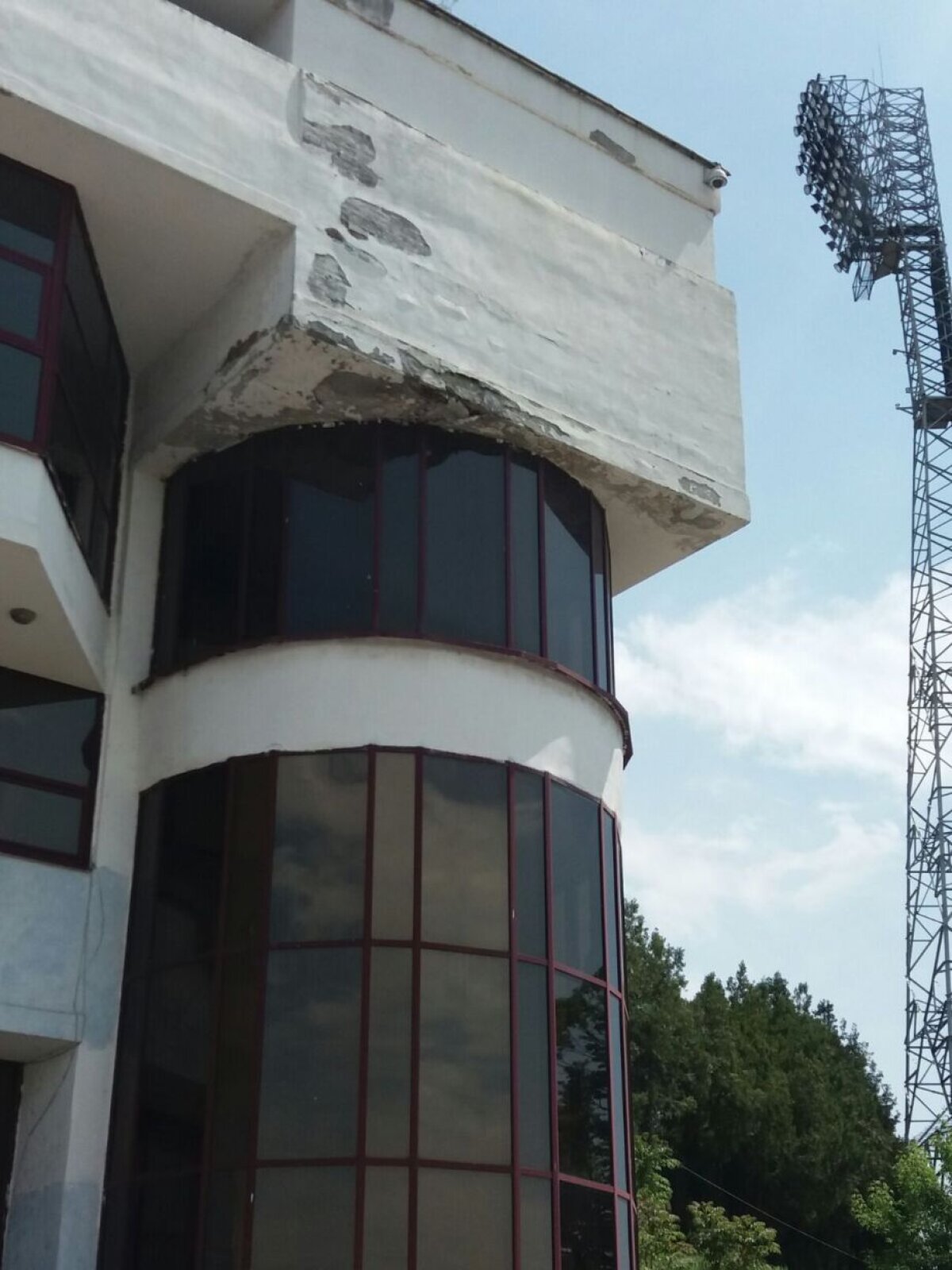 EXCLUSIV Gigi eliberează Ghencea » Vechiul stadion se pregăteşte să dispară: Becali ia tot ce poate