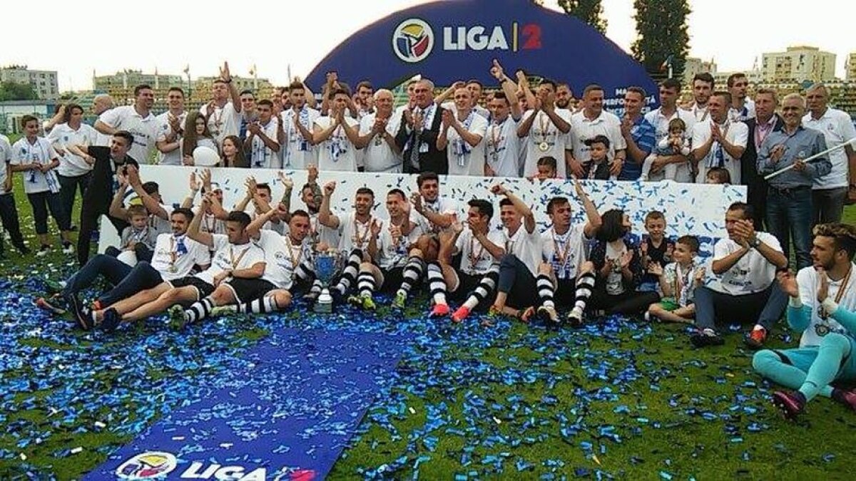 VIDEO+FOTO Burleanu a premiat-o pe Juventus Colentina pentru promovare » Și președintele FRF a primit o distincție