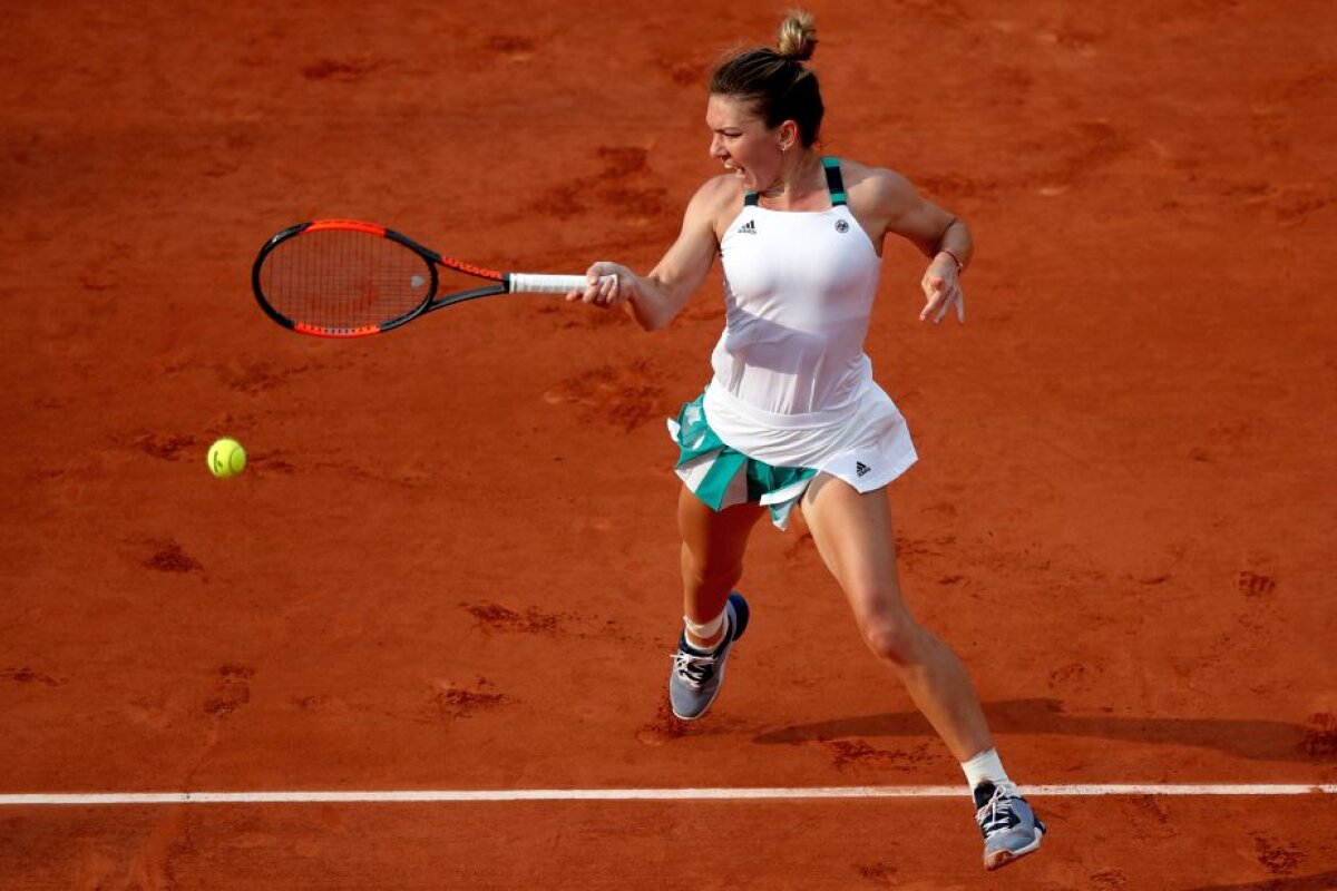 FOTO  Victorie de control » Halep e în turul 3 la Roland Garros! Cu cine va juca + declarațiile Simonei după meci