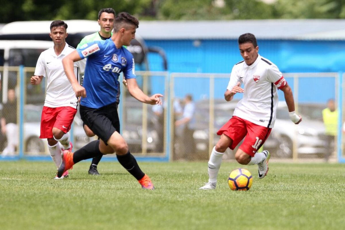 VIDEO+FOTO Dinamo, campioană în Liga Elitelor U19! "Câinii" merg în UEFA Youth League