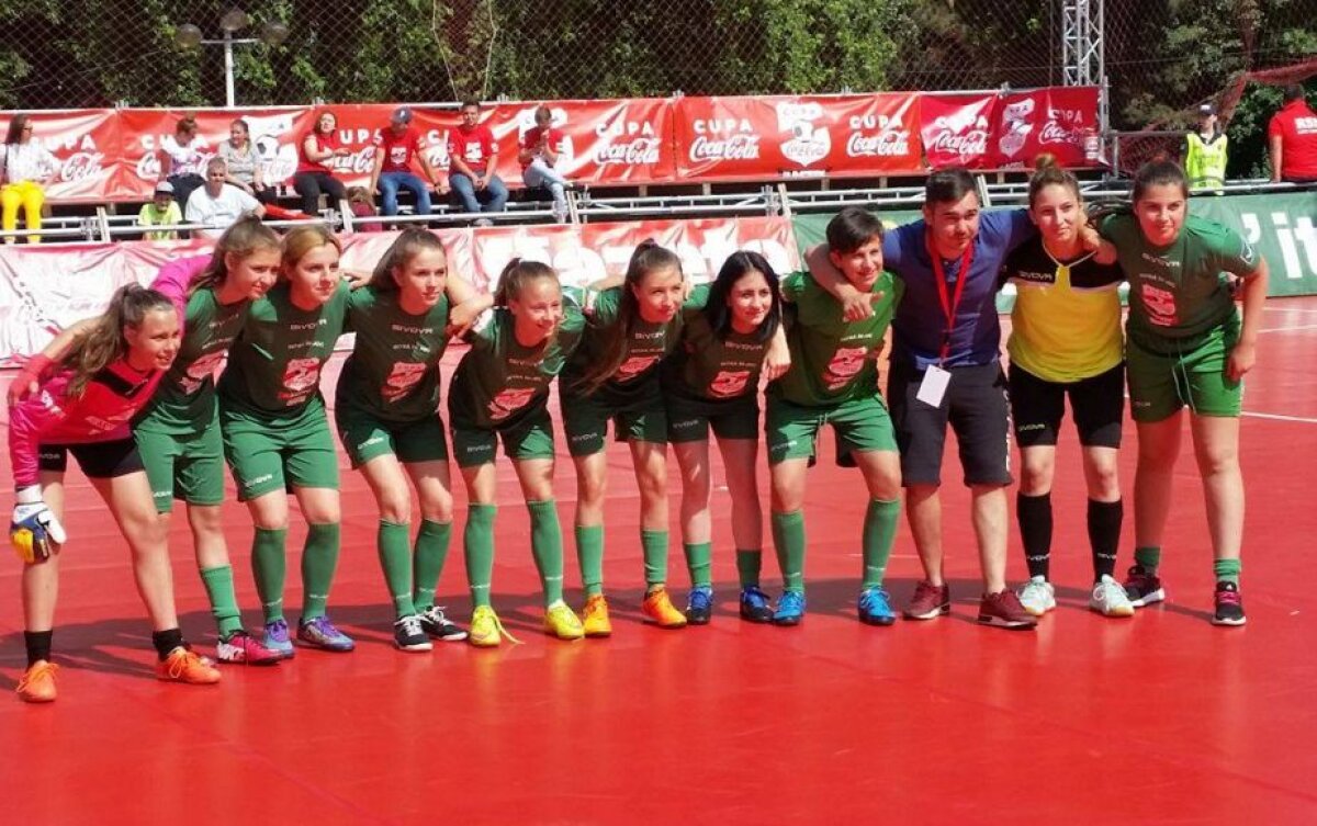 UPDATE FOTO+VIDEO Spectacol deplin în prima zi din Cupa Coca-Cola » Știm finala feminină + Programul de duminică