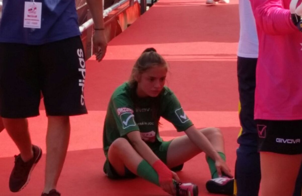 UPDATE FOTO+VIDEO Spectacol deplin în prima zi din Cupa Coca-Cola » Știm finala feminină + Programul de duminică