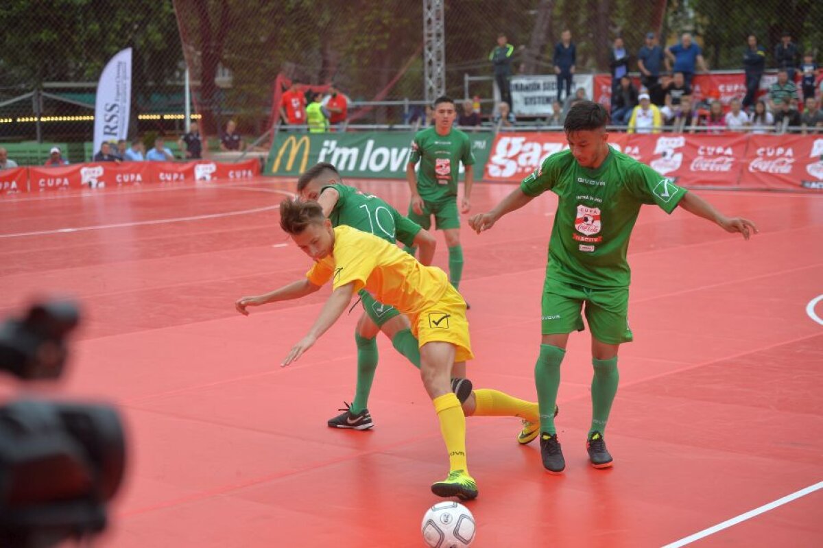 UPDATE // VIDEO + FOTO CTF Mihai I a câștigat finala Cupei Coca-Cola la băieți, iar LPS Cluj s-a impus la feminin! Cele două formații au început petrecerea