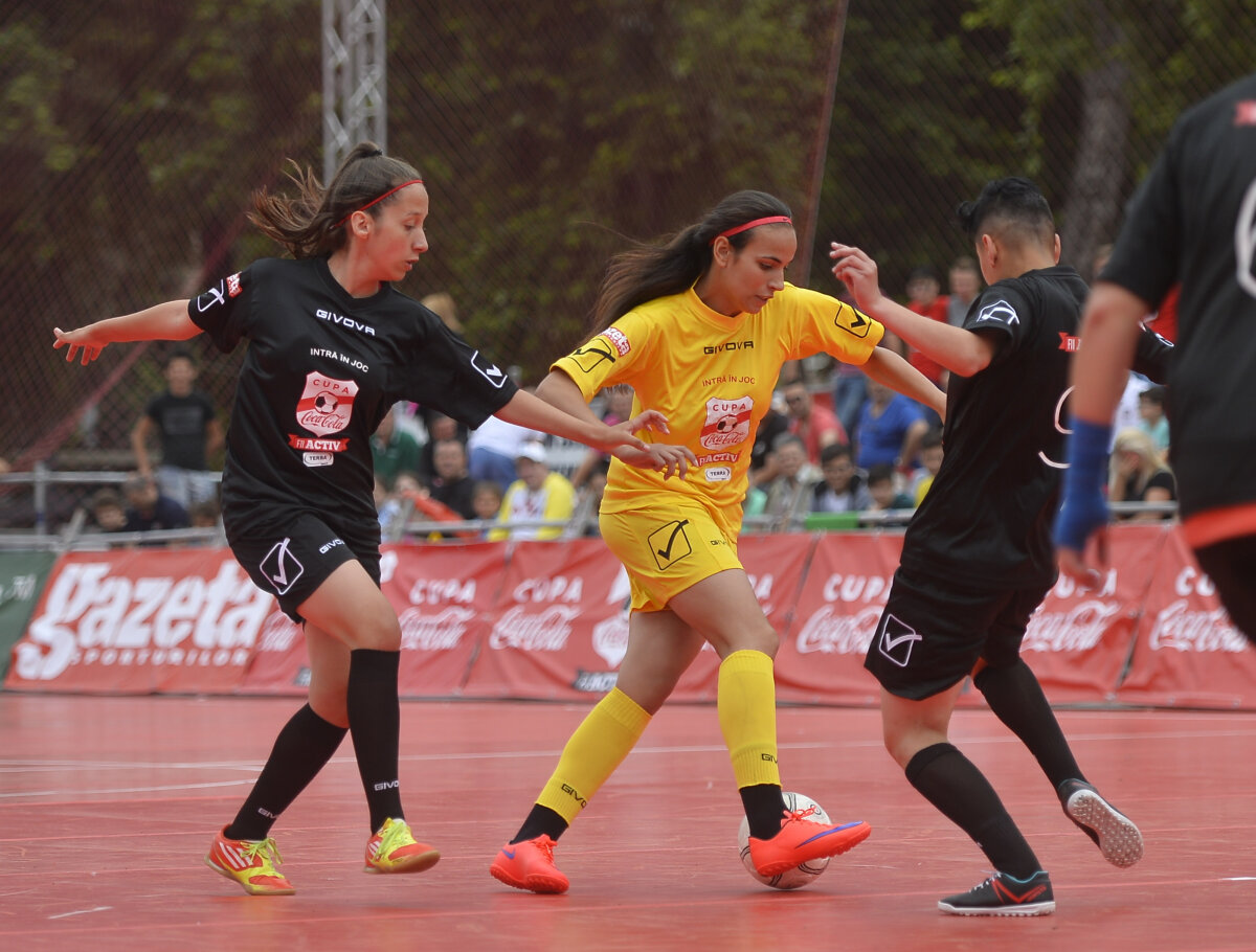 UPDATE // VIDEO + FOTO CTF Mihai I a câștigat finala Cupei Coca-Cola la băieți, iar LPS Cluj s-a impus la feminin! Cele două formații au început petrecerea