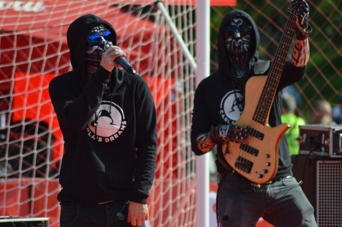 GALERIE FOTO Superconcert la Cupa Coca-Cola » Carla's Dreams a încins atmosfera în Parcul Tineretului