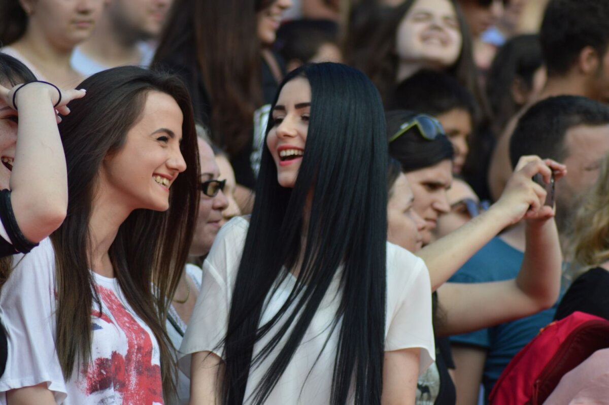 GALERIE FOTO Superconcert la Cupa Coca-Cola » Carla's Dreams a încins atmosfera în Parcul Tineretului