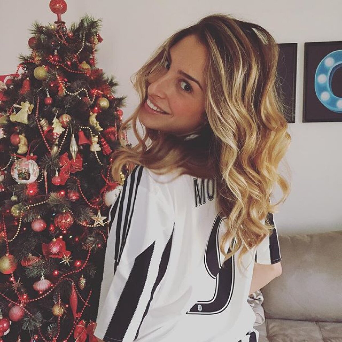 FOTO Singură și fără noroc! Fiica lui Allegri a urmărit din tribune eșecul lui Juventus din finala Ligii