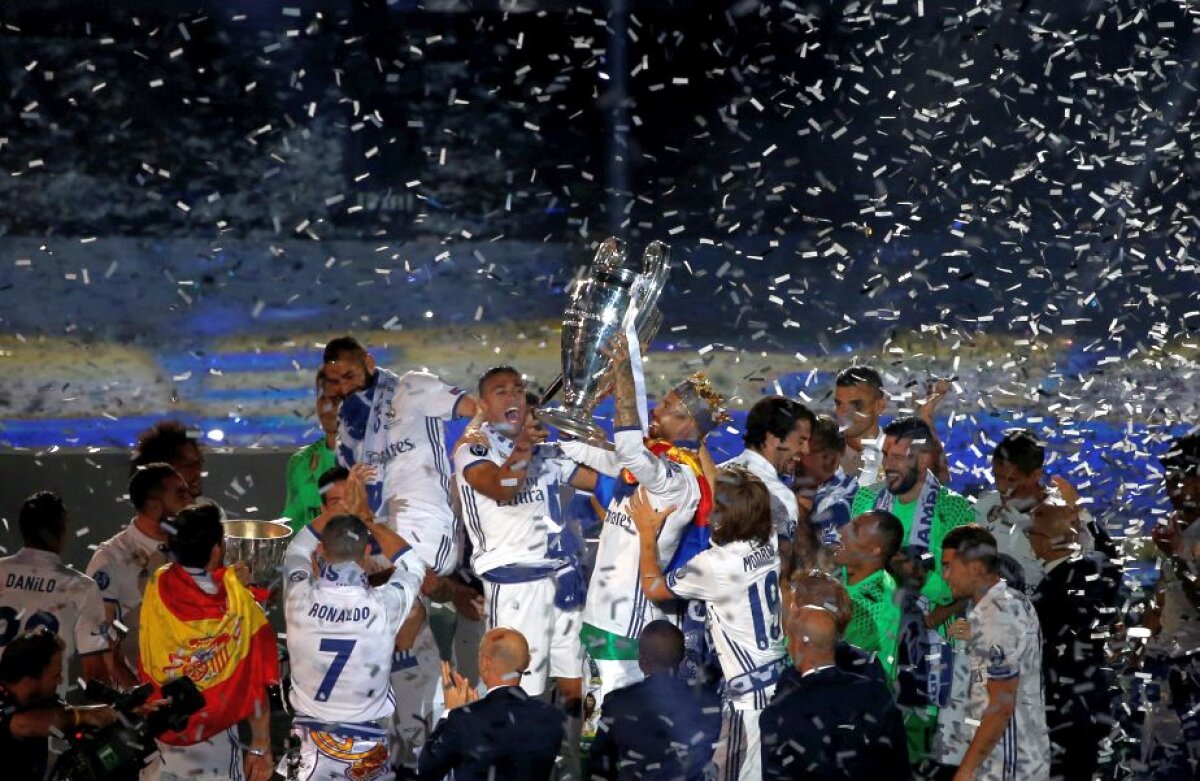 Sărbătoare grandioasă “Campeones 12” pentru Real Madrid pe străzile capitalei Spaniei și pe ”Santiago Bernabeu” + Sergio Ramos, Zinedine Zidane și Cristiano Ronaldo, momente de neuitat 