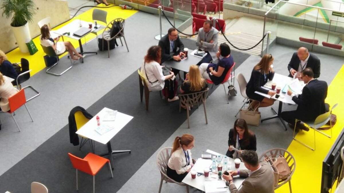 Corespondență din Varșovia » VIDEO + FOTO Cum arată stadionul pe care se va juca Polonia - România