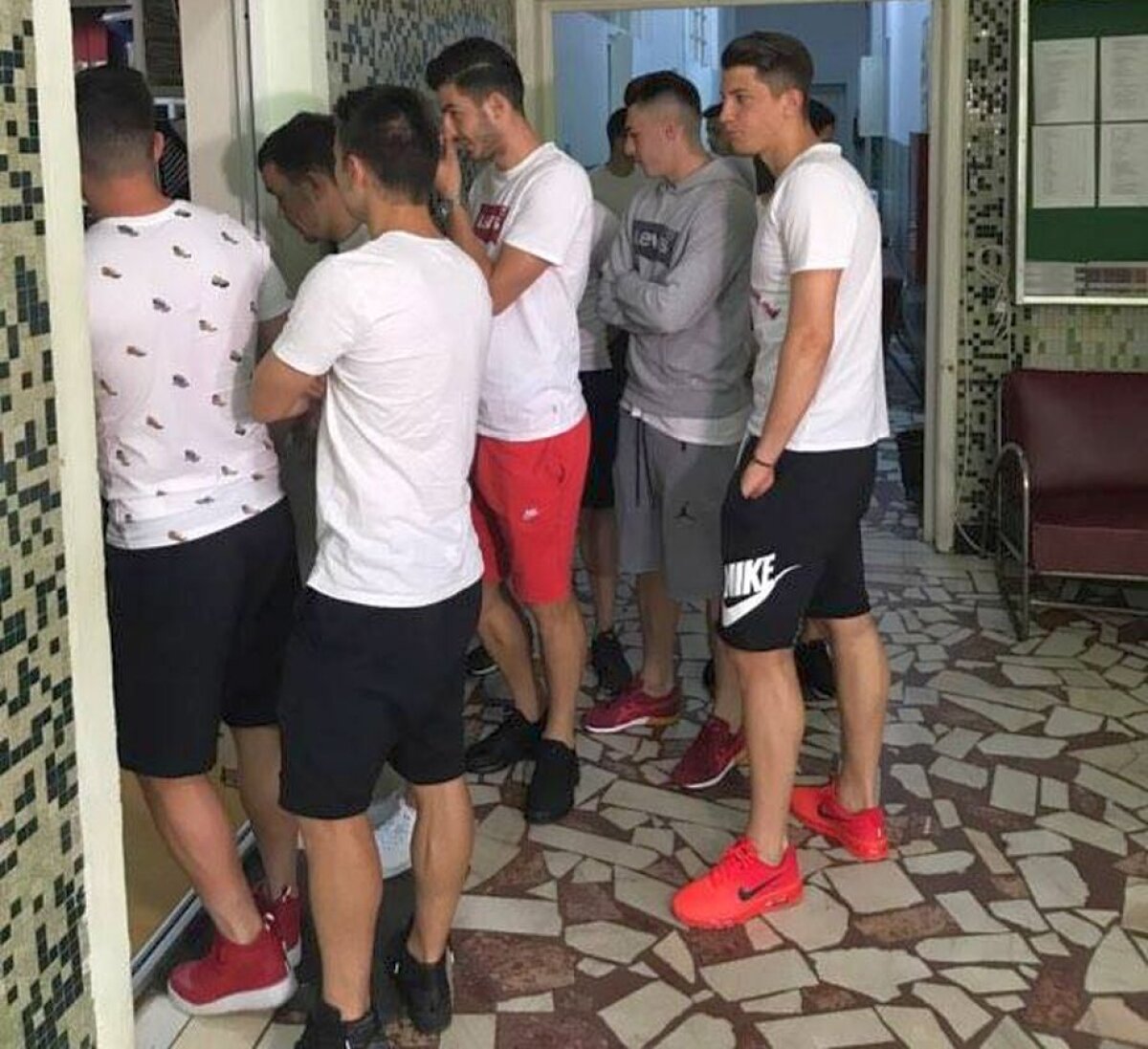 GALERIE FOTO Dinamoviştii s-au reunit în această dimineață » "Ne va fi greu, alții s-au întărit"