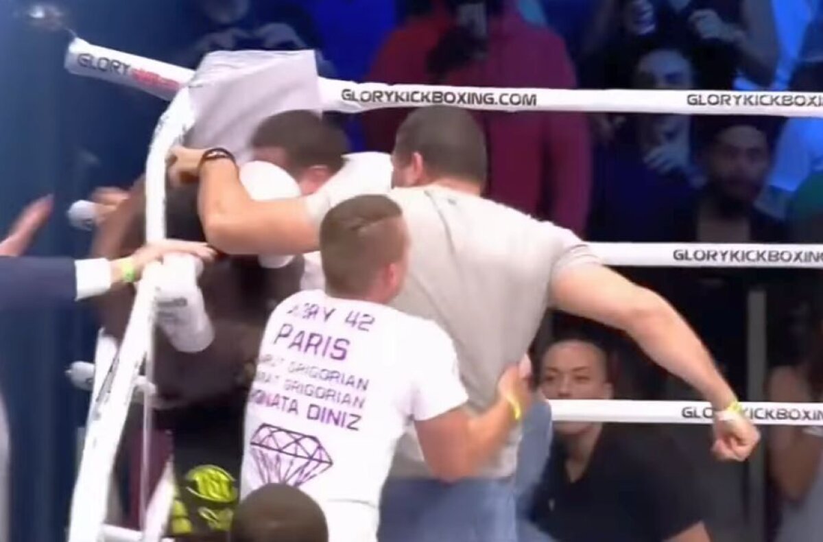 VIDEO Scene ireale într-un meci de kickboxing » Luat la pumni de fani în ring, după ce și-a făcut KO adversarul cu o "perversă ca pe Tg. Ocna"