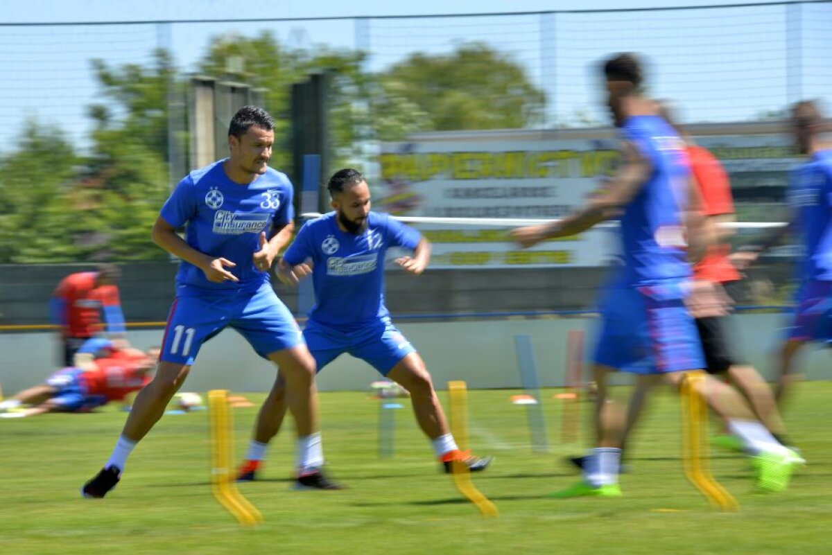 VIDEO + FOTO Budescu a ajuns în cantonament » Primele imagini cu noul jucător al FCSB la antrenament