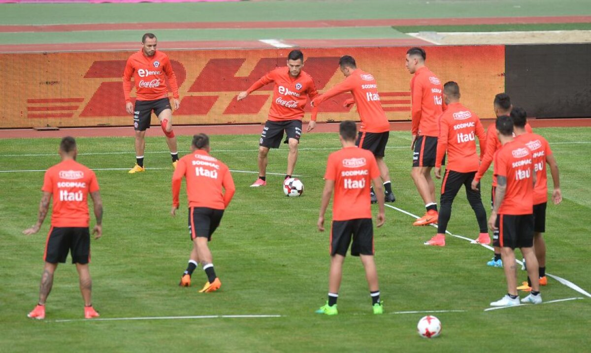 GALERIE FOTO Selecționerul Pizzi laudă naționala României: "E un adversar foarte puternic" » Imagini de la ședința de pregătire a chilienilor de azi