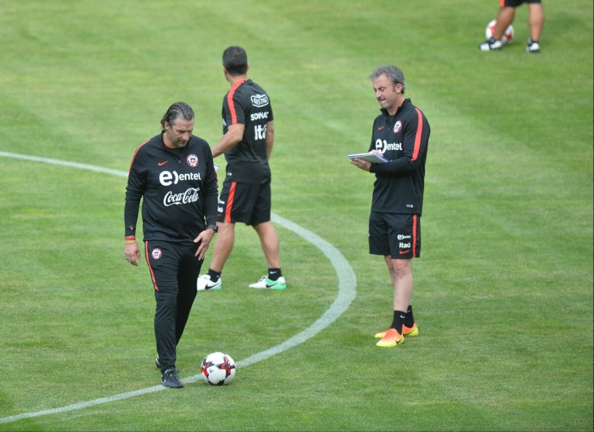 GALERIE FOTO Selecționerul Pizzi laudă naționala României: "E un adversar foarte puternic" » Imagini de la ședința de pregătire a chilienilor de azi