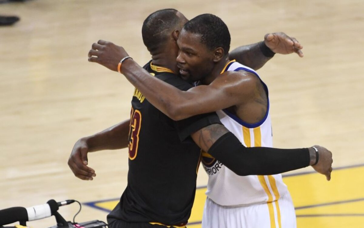 VIDEO+FOTO Supervillains campioni! Cu un Kevin Durant monstruos, Golden State Warriors îi fură pentru a doua oară în ultimii 3 ani titlul NBA lui King James