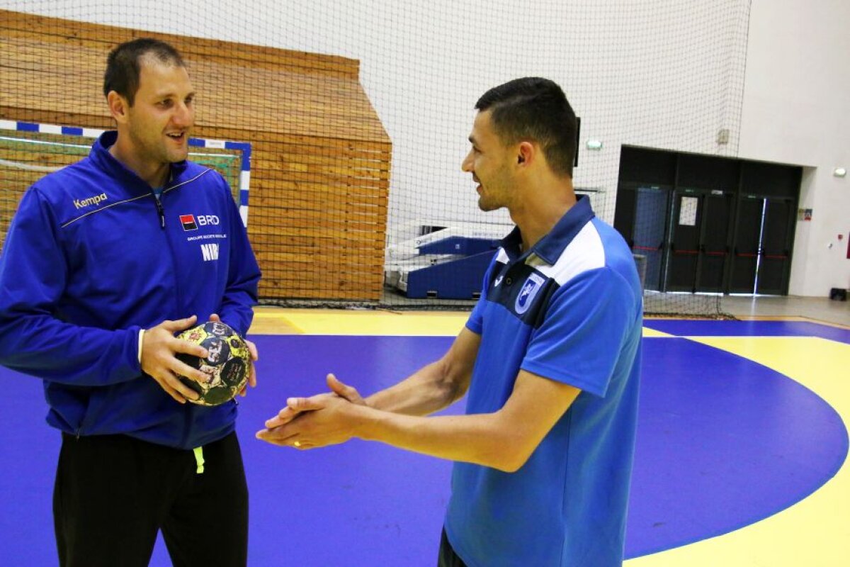 FOTO Inițiativă inedită a FRH înainte de meciul decisiv pentru calificare al naționalei » Portarul României vs goalkeeper-ul lui CS U