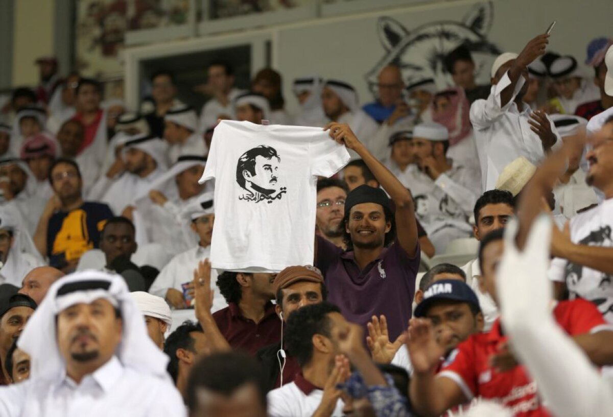 Qatarul riscă sancțiuni: jucătorii naționalei l-au susținut pe un emir acuzat că sponsorizează Statul Islamic!