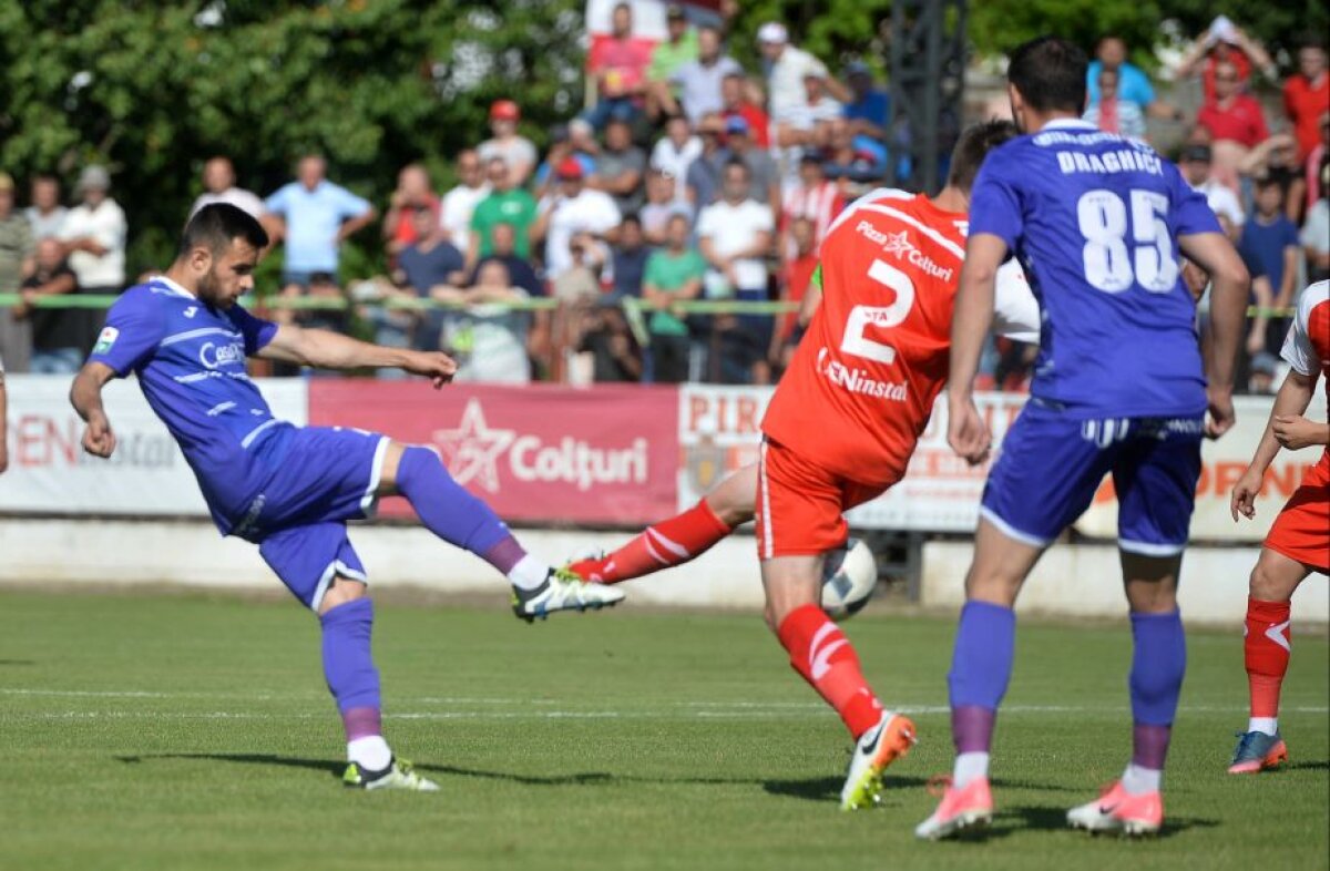 FOTO+VIDEO ACS Poli, victorie în dublă manşă contra rivalei UTA Arad » Timişorenii au întors rezultatul şi rămân în prima ligă!