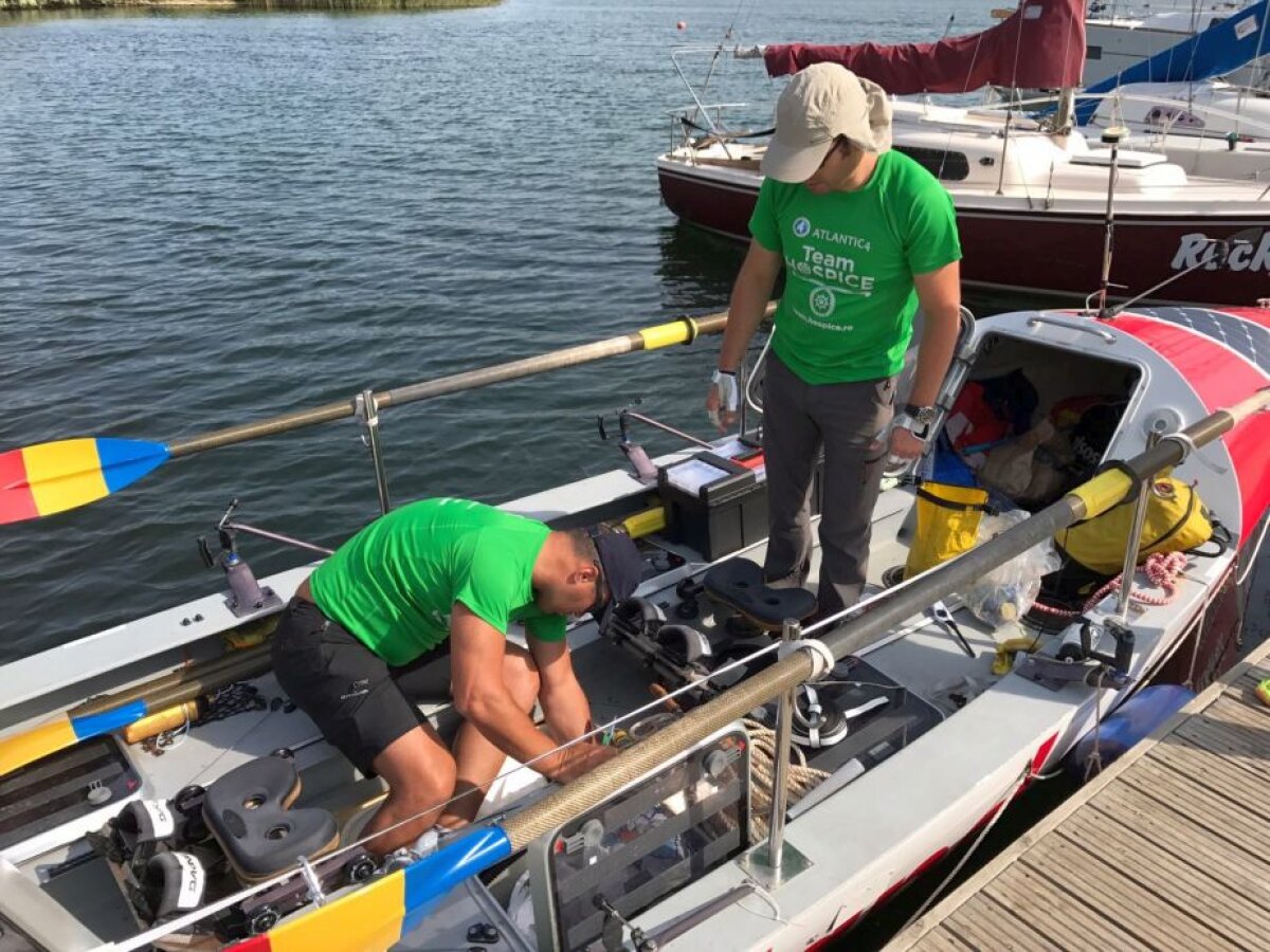 FOTO Aventura vieții pe apă » Cinci români sunt gata să traverseze Marea Neagră vâslind peste 1.000 de kilometri! 