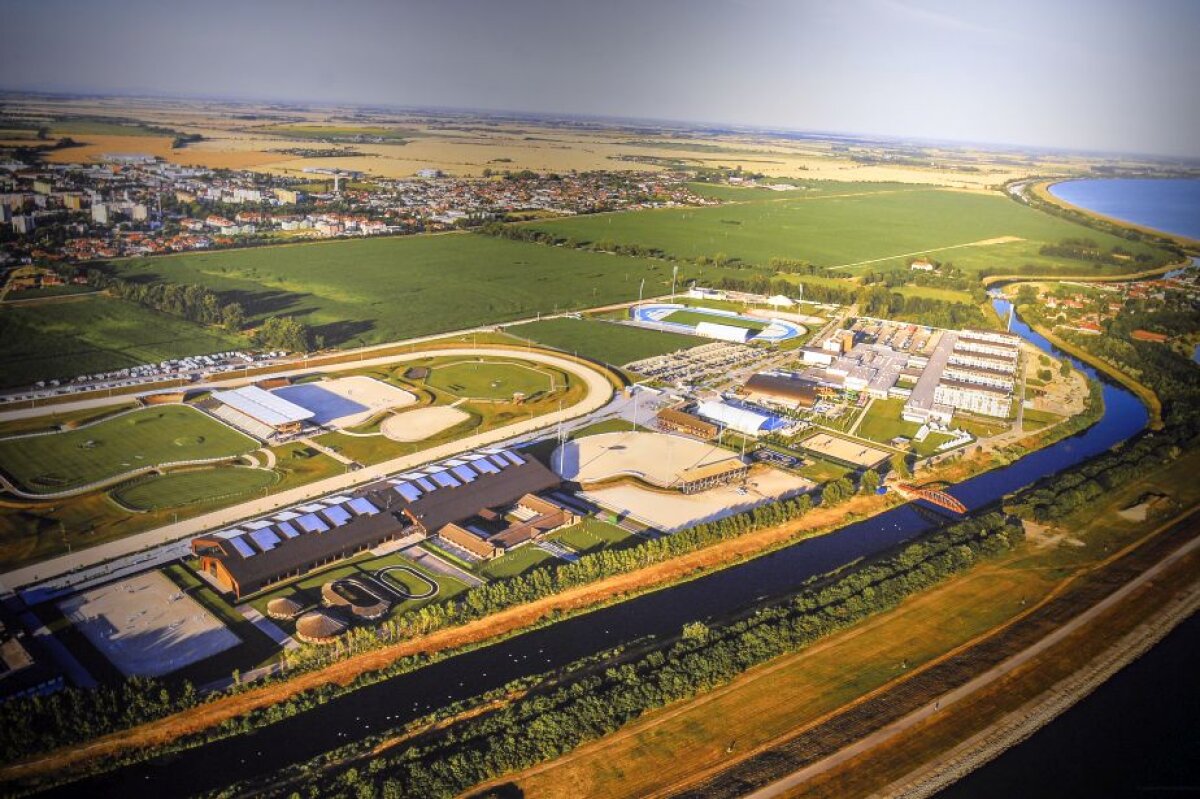 FOTO+VIDEO CORESPONDENȚĂ DIN SLOVACIA » 1/3 din averea lui Gigi Becali! Totul despre baza unde se pregătesc cei de la FCSB