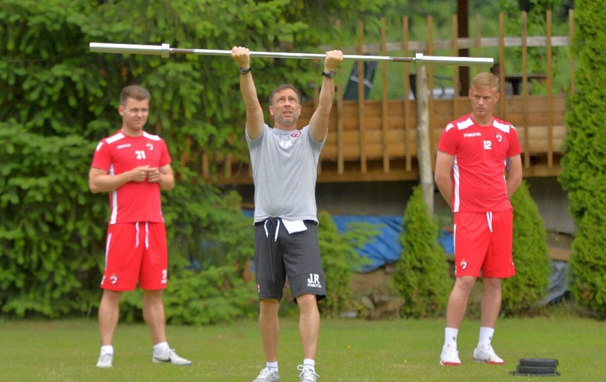 FOTO + VIDEO Corespondență din Slovenia » Circuit de forță la antrenamentul lui Dinamo » Jucătorii s-au motivat exemplar: "Îmi vine să rup coarda asta!" :)