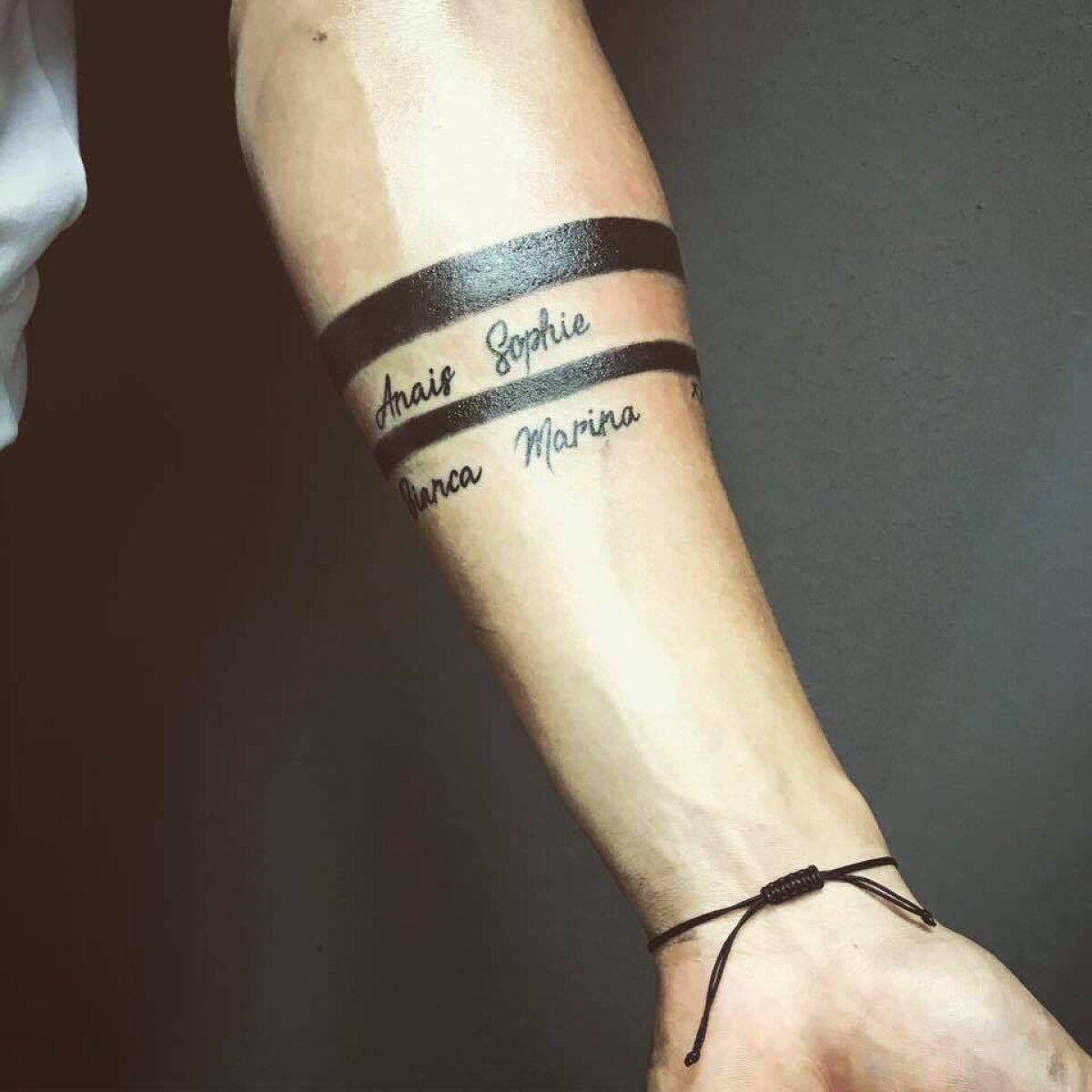 FOTO Nistor și-a surprins colegii cu noul look + Tatuajele dinamoviștilor: "Credința ta să fie mai mare decât temerile"